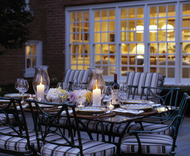 patio dining 2