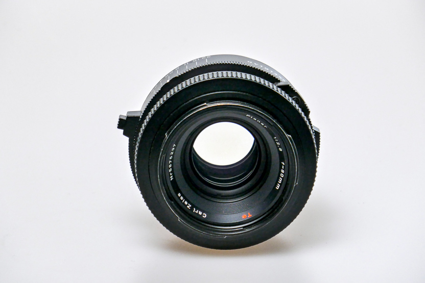 80mm Planar F T* f2.8 lens_3